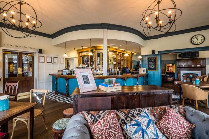 bridge hotel