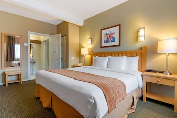 econo lodge inn and suites