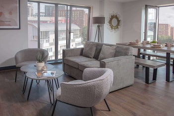 dockside aparthotel bw signature collection