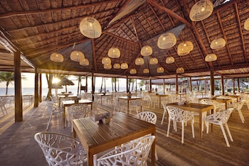 grand palladium white sand resort and spa all inclusive