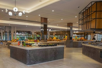 grand palladium white sand resort and spa all inclusive