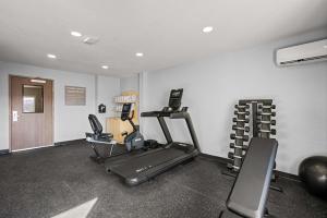 spark by hilton fort wayne