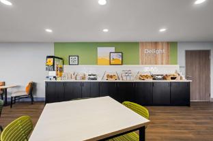 spark by hilton fort wayne