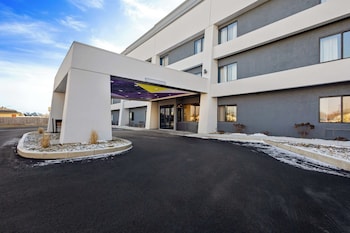 spark by hilton fort wayne