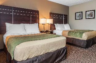 spark by hilton fort wayne