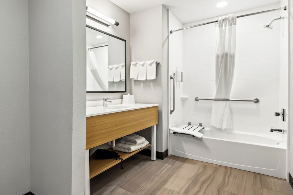 spark by hilton catoosa