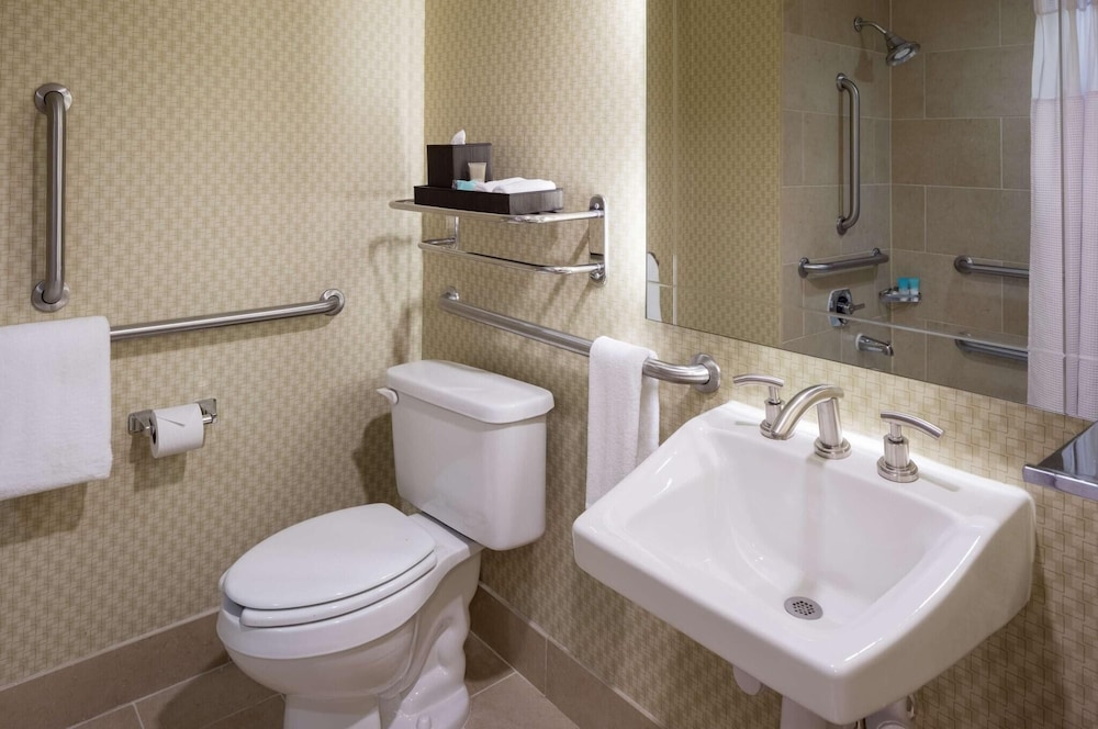 sonesta hotel houston iah airport