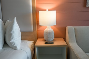 spray beach oceanfront hotel