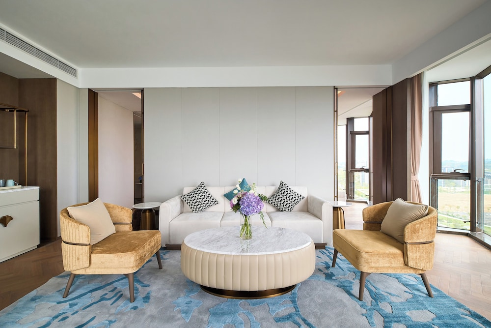 grand mercure hangzhou qingshan lake