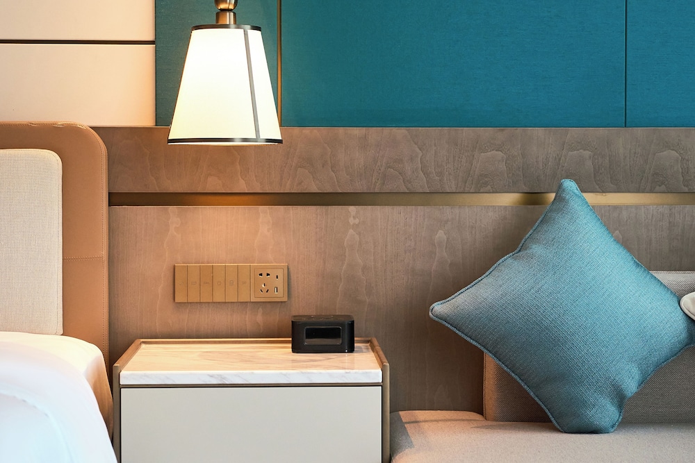 grand mercure hangzhou qingshan lake