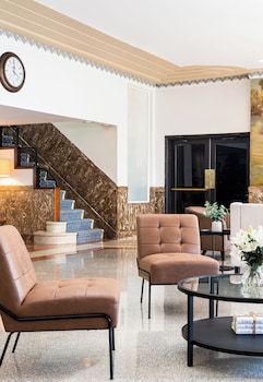 essex house by clevelander