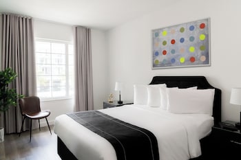 essex house by clevelander