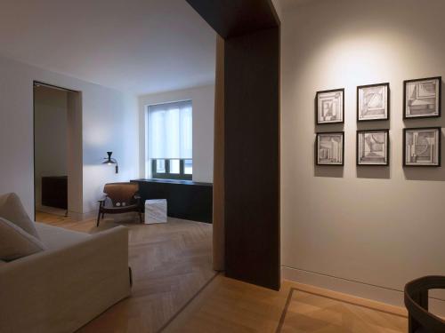 athens capital suites mgallery collection