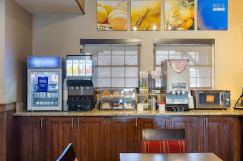 comfort inn marshall station