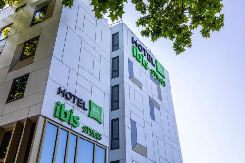 Ibis Styles Paris Porte De Pantin Philharmonie,22 Avenue Jean Lolive,2 star