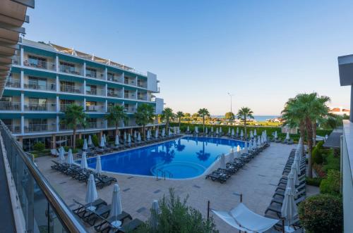 Tui Blue Barut Andiz - All Inclusive - Adults Only,Selimiye Mahallesi Ozal Caddesi, 31,3 star