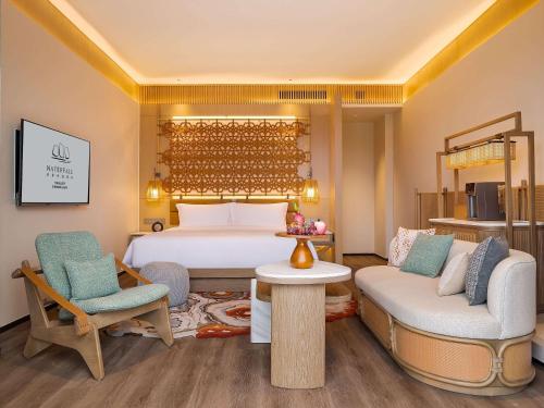 chengdu expo waterfall hotel mgallery collection