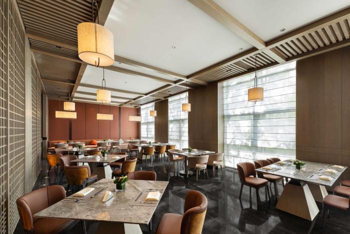 doubletree by hilton kaifeng