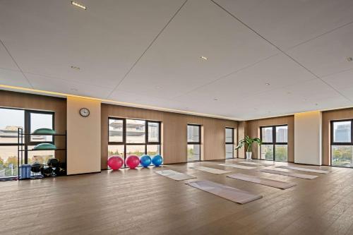 doubletree by hilton kaifeng