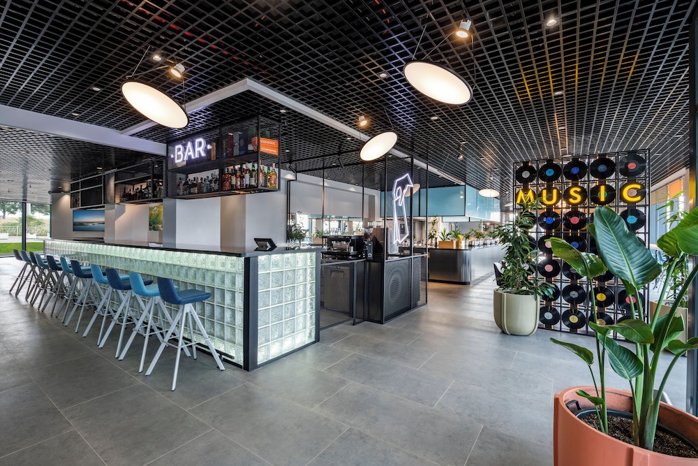 ibis tbilisi airport