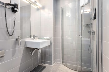 saga hotel oslo worldhotels crafted