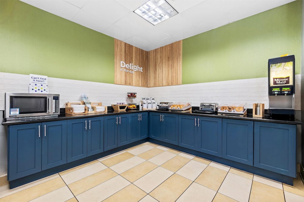 spark by hilton amarillo west medical center