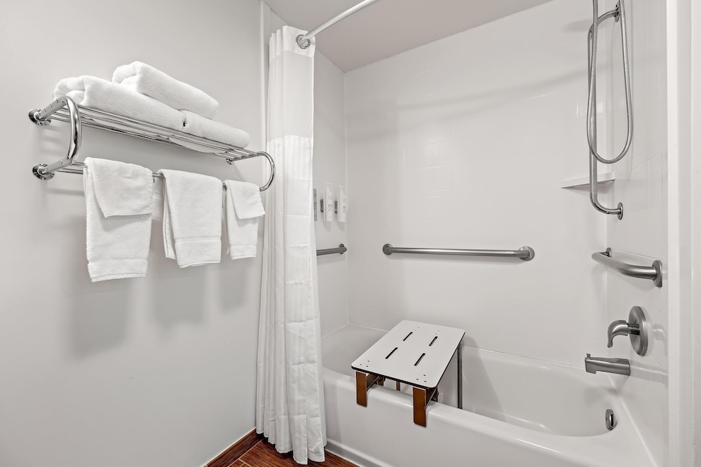 spark by hilton amarillo west medical center