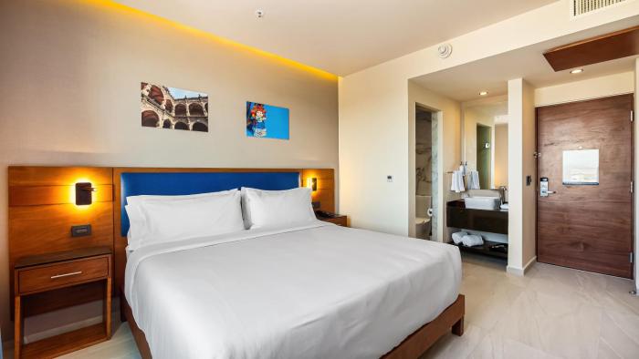 hampton by hilton queretaro juriquilla