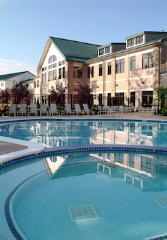 Stonewall Resort,Courthouse-Collins Settlement>>Clarksburg,4 star