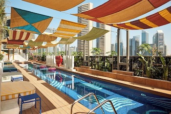 mama shelter dubai