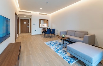 beach bay hotel mirfa