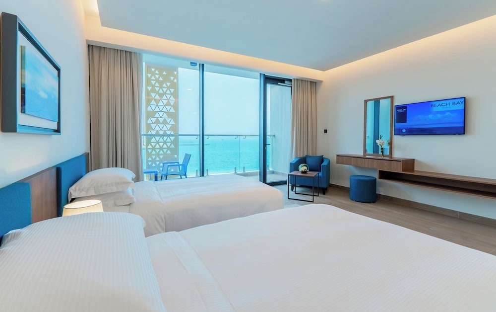 beach bay hotel mirfa