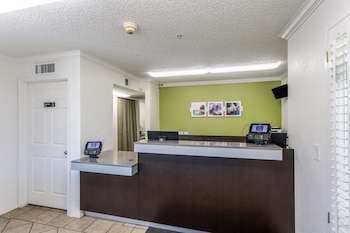 studio 6 albuquerque nm north