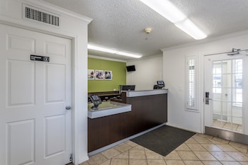 studio 6 albuquerque nm north