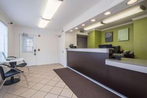 studio 6 roswell ga atlanta