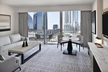 kempinski central avenue dubai