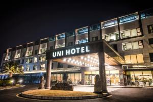 Uni Hotel Jeju,,4 star