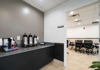 studio 6 ingleside tx