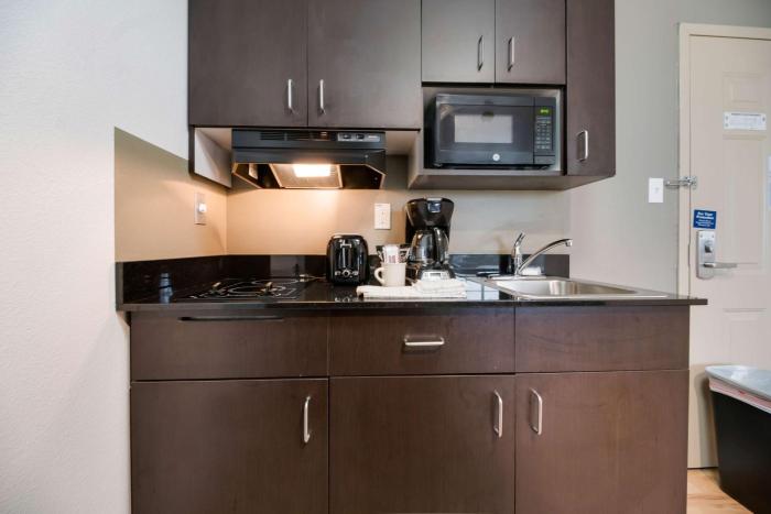 studio 6 ingleside tx