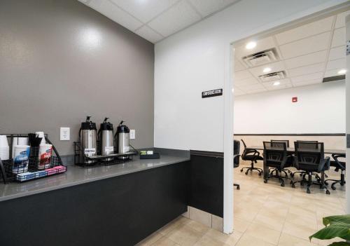 studio 6 ingleside tx