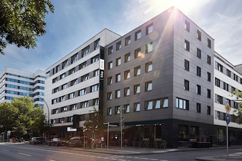 holiday inn the niu fusion hamburg st georg