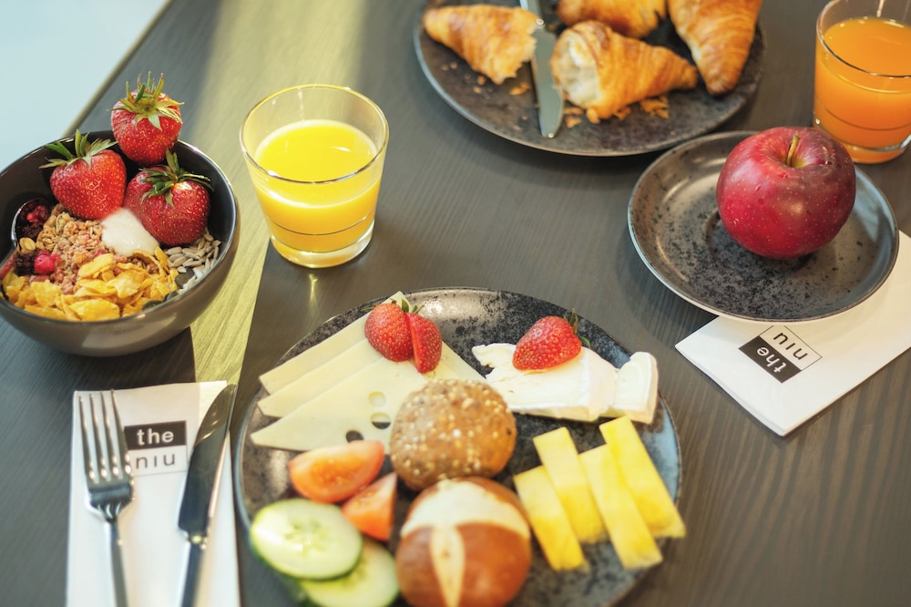 holiday inn the niu fusion hamburg st georg