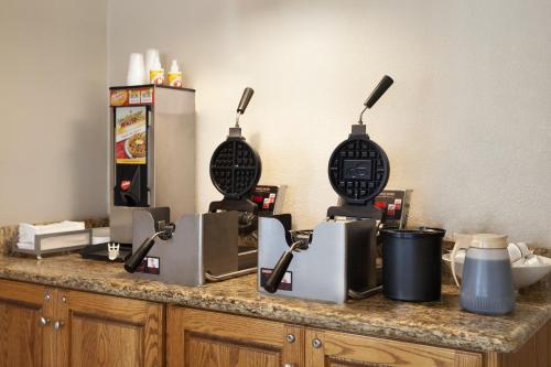 harmony inn and suites