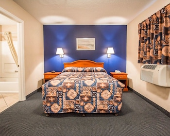 suburban extended stay hotel airport