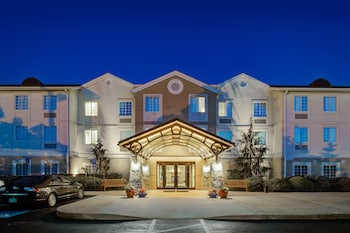 Staybridge Suites Cleveland Mayfield Heights Beachwood By Ihg,Cuyahoga County>>Cleveland,3 star
