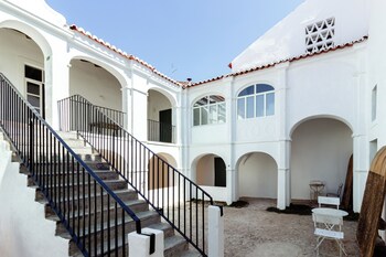 amada moura