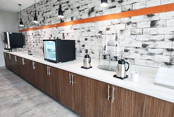la quinta inn and suites by wyndham austin south