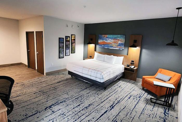 la quinta inn and suites by wyndham austin south