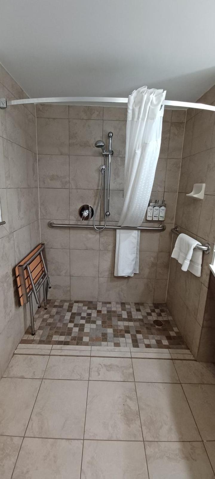 holiday inn mcallen medical center area