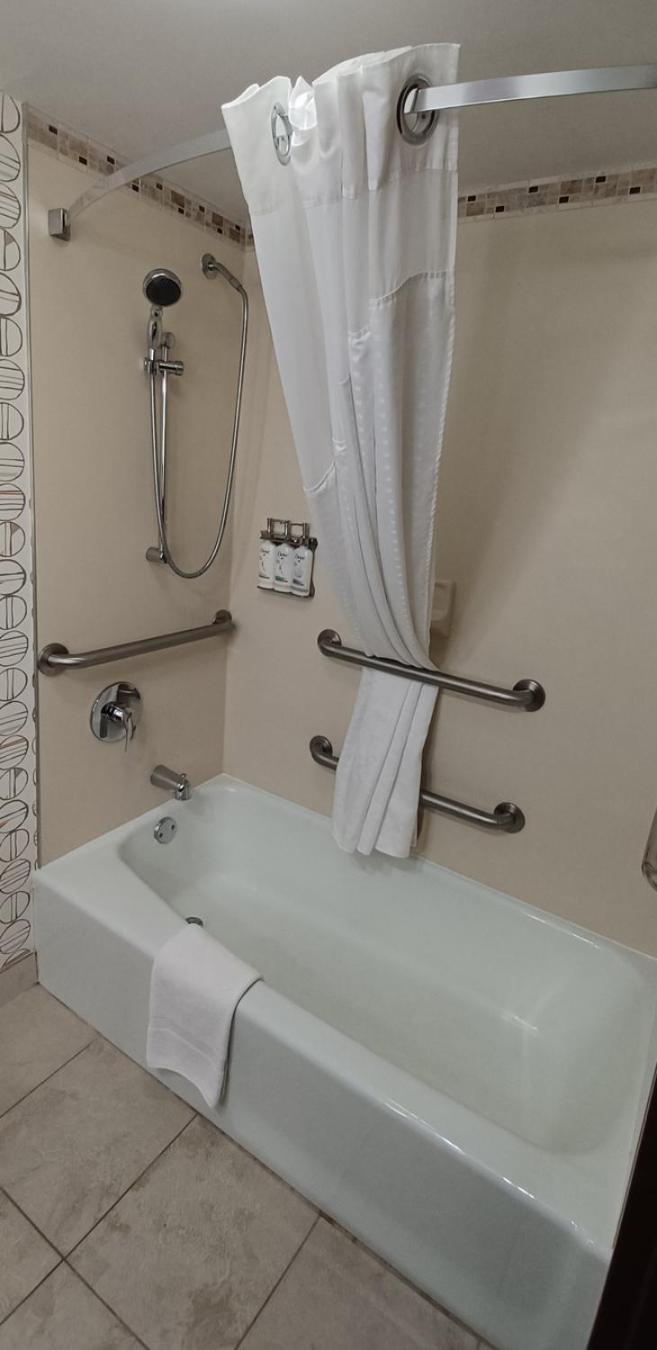 holiday inn mcallen medical center area